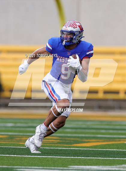 Thumbnail 1 in Katy vs  Westlake (UIL 6A DII Semifinal) photogallery.