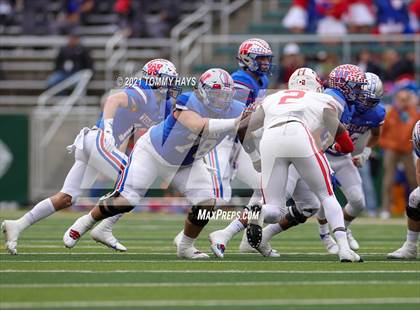 Thumbnail 3 in Katy vs  Westlake (UIL 6A DII Semifinal) photogallery.