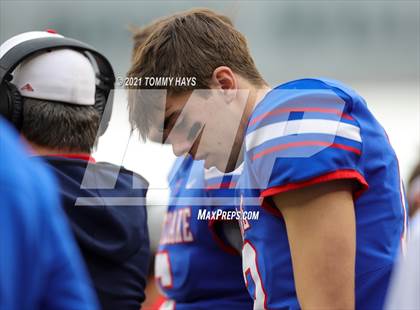 Thumbnail 3 in Katy vs  Westlake (UIL 6A DII Semifinal) photogallery.