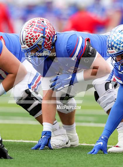 Thumbnail 2 in Katy vs  Westlake (UIL 6A DII Semifinal) photogallery.