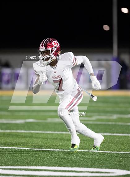 Thumbnail 3 in Warner Robins vs Jones County (GHSA AAAAA Round 3 Playoff) photogallery.