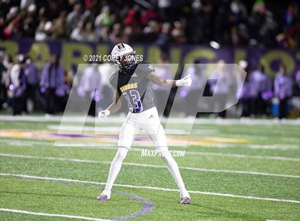 Thumbnail 3 in Warner Robins vs Jones County (GHSA AAAAA Round 3 Playoff) photogallery.