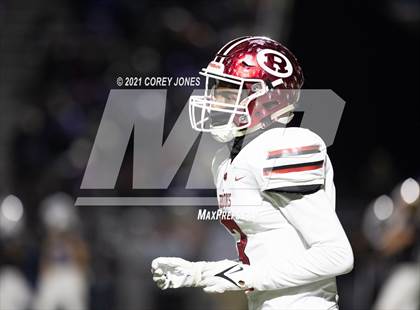 Thumbnail 2 in Warner Robins vs Jones County (GHSA AAAAA Round 3 Playoff) photogallery.
