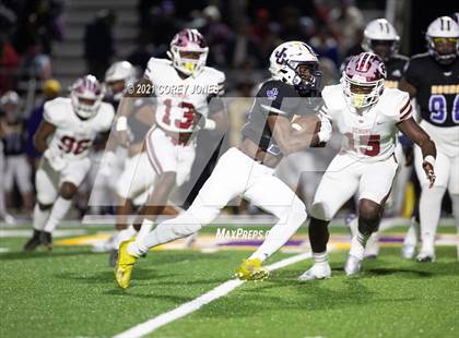Thumbnail 1 in Warner Robins vs Jones County (GHSA AAAAA Round 3 Playoff) photogallery.