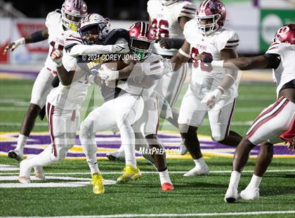 Thumbnail 1 in Warner Robins vs Jones County (GHSA AAAAA Round 3 Playoff) photogallery.