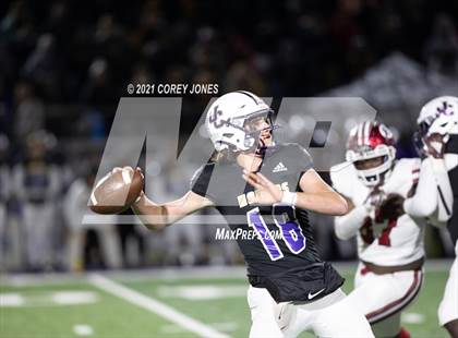 Thumbnail 1 in Warner Robins vs Jones County (GHSA AAAAA Round 3 Playoff) photogallery.