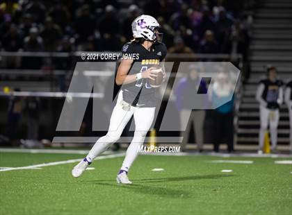 Thumbnail 2 in Warner Robins vs Jones County (GHSA AAAAA Round 3 Playoff) photogallery.
