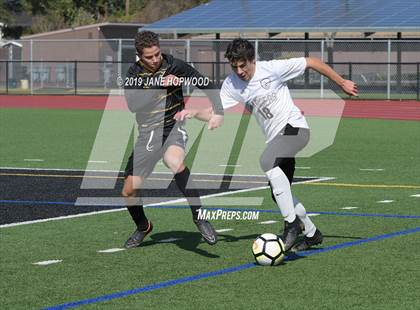 Thumbnail 3 in Mountain View vs Wilcox (CIF CCS D3 Quarterfinal) photogallery.
