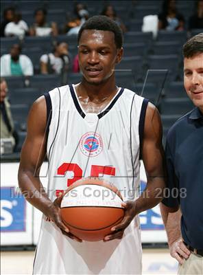Thumbnail 2 in 11th Annual Carolinas All-Star Classic  photogallery.