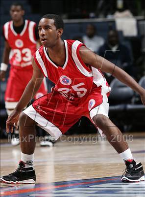 Thumbnail 2 in 11th Annual Carolinas All-Star Classic  photogallery.