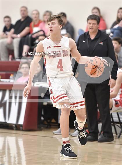 Thumbnail 1 in American Fork vs. Beverly Hills (Rancho Mirage Holiday Invitational) photogallery.