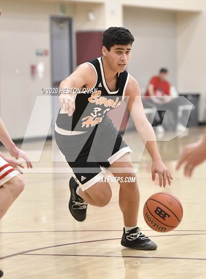 Thumbnail 2 in American Fork vs. Beverly Hills (Rancho Mirage Holiday Invitational) photogallery.