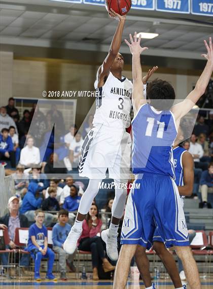 Thumbnail 3 in Hamilton Heights Christian Academy vs McCallie (Dr Pepper TEN Classic) photogallery.