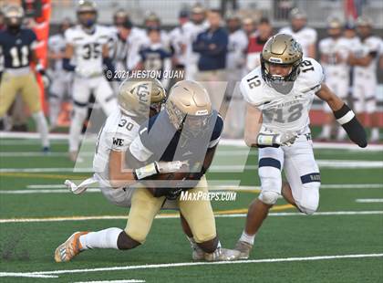 Thumbnail 1 in Central Catholic vs. Mater Dei Catholic (CIF State D2-AA Final) photogallery.
