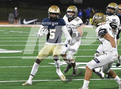 Thumbnail 2 in Central Catholic vs. Mater Dei Catholic (CIF State D2-AA Final) photogallery.