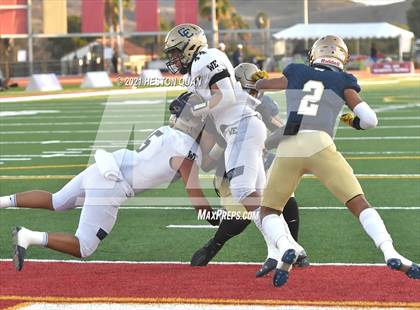 Thumbnail 3 in Central Catholic vs. Mater Dei Catholic (CIF State D2-AA Final) photogallery.