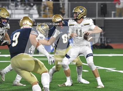 Thumbnail 3 in Central Catholic vs. Mater Dei Catholic (CIF State D2-AA Final) photogallery.