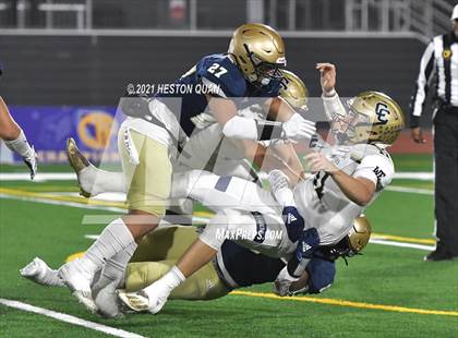 Thumbnail 2 in Central Catholic vs. Mater Dei Catholic (CIF State D2-AA Final) photogallery.