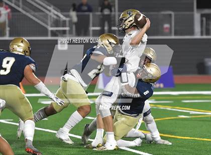 Thumbnail 2 in Central Catholic vs. Mater Dei Catholic (CIF State D2-AA Final) photogallery.