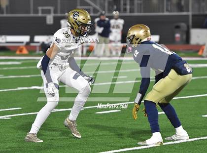 Thumbnail 2 in Central Catholic vs. Mater Dei Catholic (CIF State D2-AA Final) photogallery.