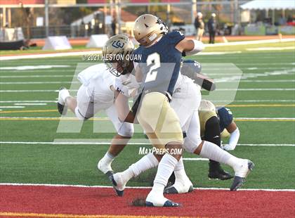Thumbnail 3 in Central Catholic vs. Mater Dei Catholic (CIF State D2-AA Final) photogallery.