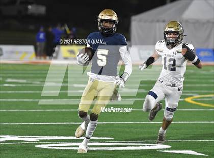 Thumbnail 1 in Central Catholic vs. Mater Dei Catholic (CIF State D2-AA Final) photogallery.