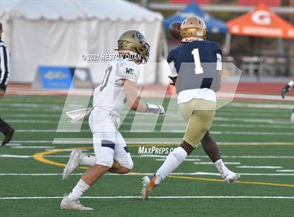 Thumbnail 3 in Central Catholic vs. Mater Dei Catholic (CIF State D2-AA Final) photogallery.