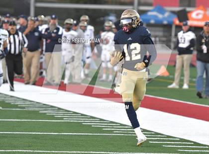 Thumbnail 3 in Central Catholic vs. Mater Dei Catholic (CIF State D2-AA Final) photogallery.