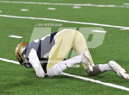 Thumbnail 1 in Central Catholic vs. Mater Dei Catholic (CIF State D2-AA Final) photogallery.