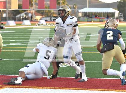 Thumbnail 1 in Central Catholic vs. Mater Dei Catholic (CIF State D2-AA Final) photogallery.
