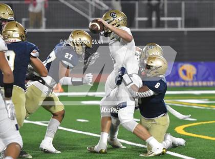 Thumbnail 3 in Central Catholic vs. Mater Dei Catholic (CIF State D2-AA Final) photogallery.