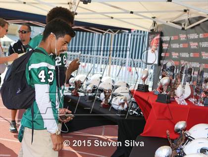 Thumbnail 2 in Colony vs. Alemany (2015 SoCal Honor Bowl) photogallery.