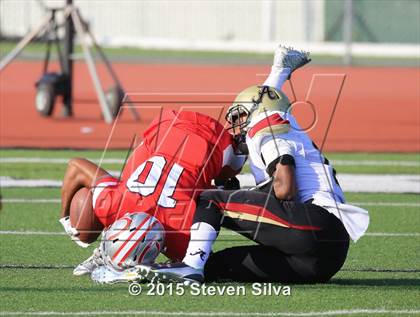 Thumbnail 2 in Colony vs. Alemany (2015 SoCal Honor Bowl) photogallery.