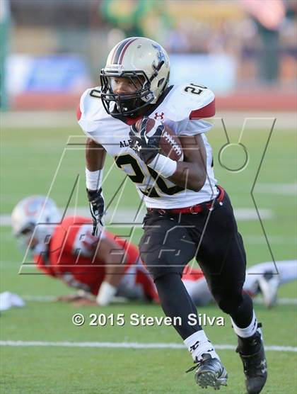 Thumbnail 2 in Colony vs. Alemany (2015 SoCal Honor Bowl) photogallery.