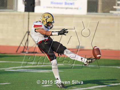 Thumbnail 1 in Colony vs. Alemany (2015 SoCal Honor Bowl) photogallery.