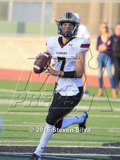 Thumbnail 2 in Colony vs. Alemany (2015 SoCal Honor Bowl) photogallery.