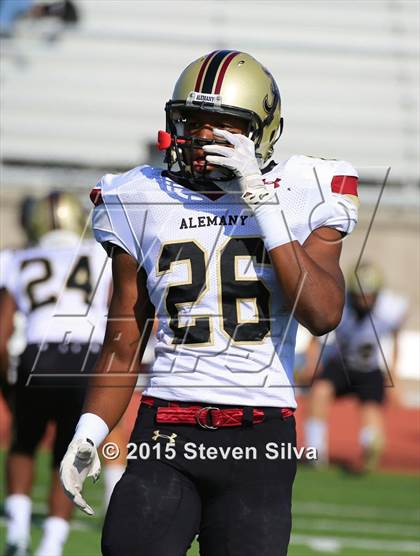 Thumbnail 1 in Colony vs. Alemany (2015 SoCal Honor Bowl) photogallery.