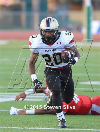 Thumbnail 3 in Colony vs. Alemany (2015 SoCal Honor Bowl) photogallery.