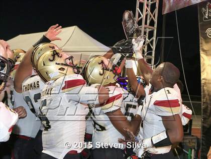 Thumbnail 3 in Colony vs. Alemany (2015 SoCal Honor Bowl) photogallery.