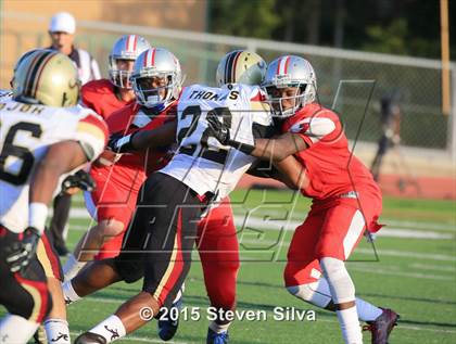 Thumbnail 2 in Colony vs. Alemany (2015 SoCal Honor Bowl) photogallery.