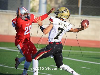 Thumbnail 3 in Colony vs. Alemany (2015 SoCal Honor Bowl) photogallery.