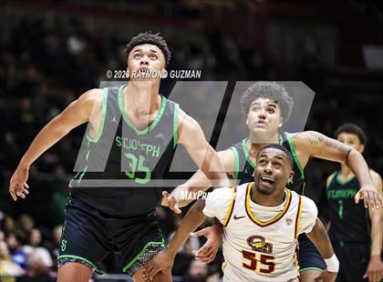 Thumbnail 3 in St. Joseph vs. Clovis West (CIF CS D1 Championship) photogallery.