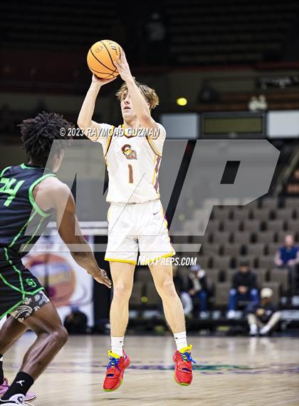 Thumbnail 3 in St. Joseph vs. Clovis West (CIF CS D1 Championship) photogallery.
