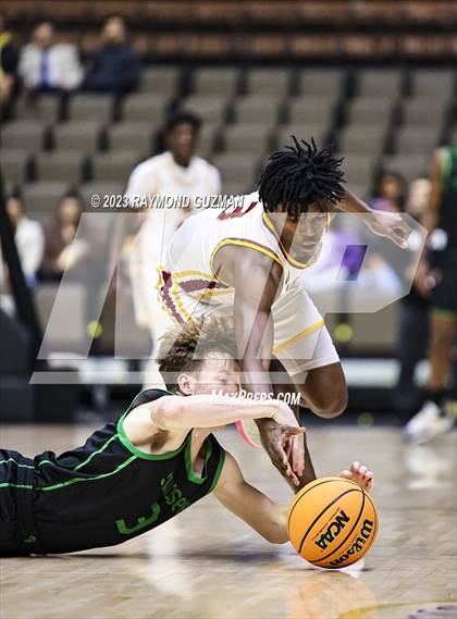 Thumbnail 1 in St. Joseph vs. Clovis West (CIF CS D1 Championship) photogallery.