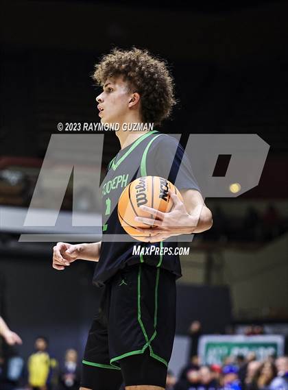 Thumbnail 3 in St. Joseph vs. Clovis West (CIF CS D1 Championship) photogallery.