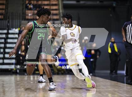 Thumbnail 1 in St. Joseph vs. Clovis West (CIF CS D1 Championship) photogallery.