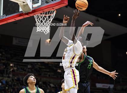 Thumbnail 1 in St. Joseph vs. Clovis West (CIF CS D1 Championship) photogallery.