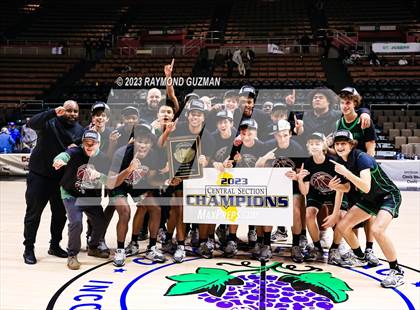 Thumbnail 1 in St. Joseph vs. Clovis West (CIF CS D1 Championship) photogallery.