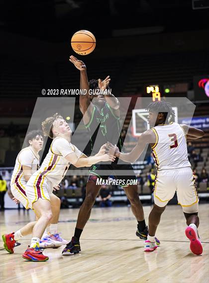 Thumbnail 1 in St. Joseph vs. Clovis West (CIF CS D1 Championship) photogallery.