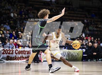 Thumbnail 3 in St. Joseph vs. Clovis West (CIF CS D1 Championship) photogallery.